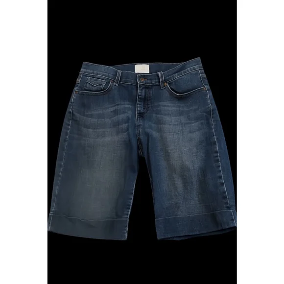 ✨ Levi’s 515 Bermuda Denim Shorts – Size 5 ✨ - Picture 2 of 5